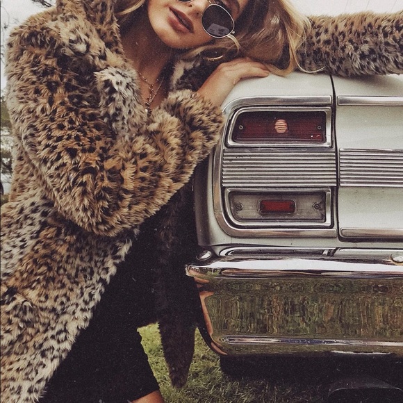 Princess Polly WINONA FAUX FUR LEOPARD COAT - Picture 4 of 8